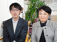 税理士 内藤 恭子先生（右）内藤 達也様（左）