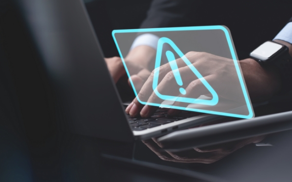 業務エラーチェックで面倒な検算作業をスムーズに。ミスなく一発申告!